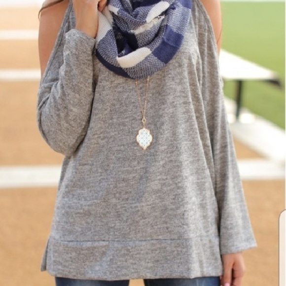Infinity Raine Tops - 💜Heather Gray Long Sleeve Cold Shoulder Tunic Top